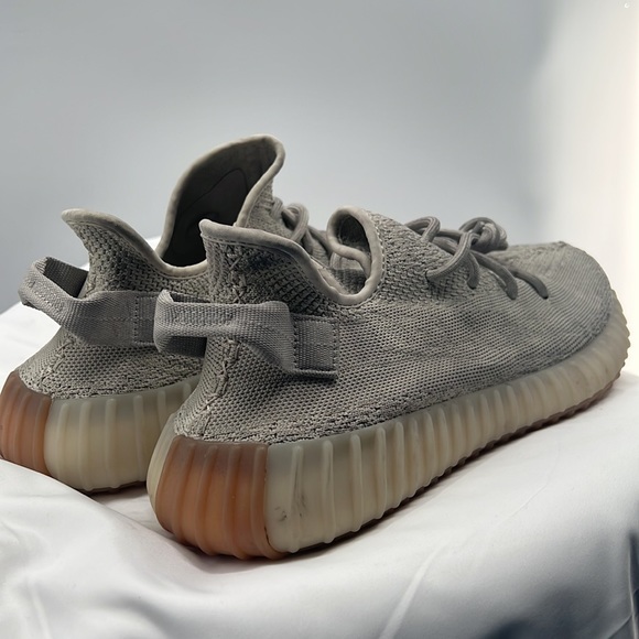 adidas gazelle silver green womens Yeezy Boost 350 V2 Sesame  THE-ECHELON